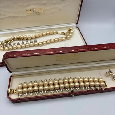 Vintage Maty Cultured Pearls And Rhinestone Necklace Bracelet And Earrings  