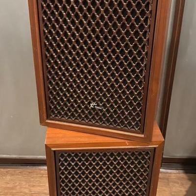 Vintage Sansui  3- Way SP-1500 Speakers
