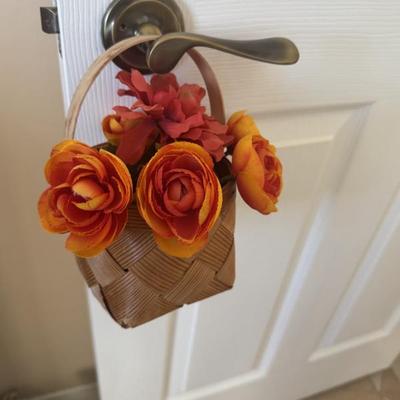 Sale Photo Thumbnail #101