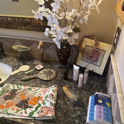 Sale Photo Thumbnail #103