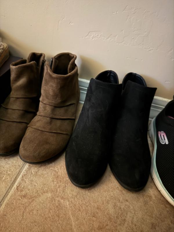 Sale Photo Thumbnail #456