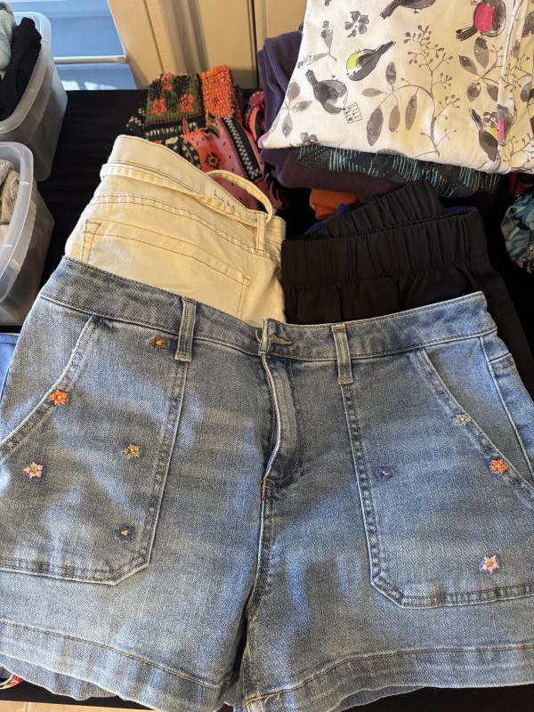 Sale Photo Thumbnail #447