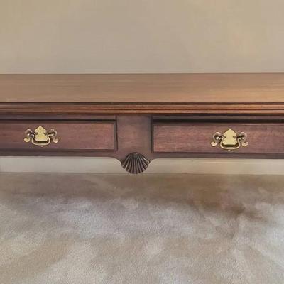 Coffee Table by Thomasville (LR)