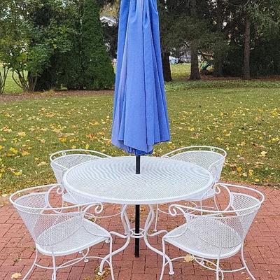 Wrought Iron Patio Set (P)