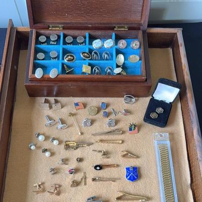 Men’s Jewelry (feat. Sterling Silver Cuff Links) (BR4)