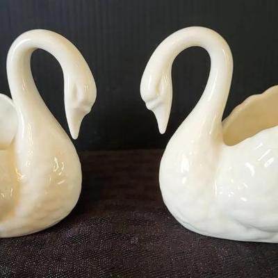 Pair of Lenox Swans (K)