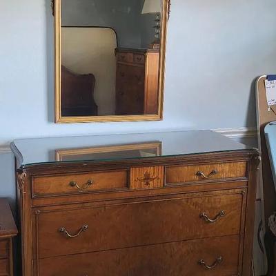 French Provincial Style Dresser (BR4)