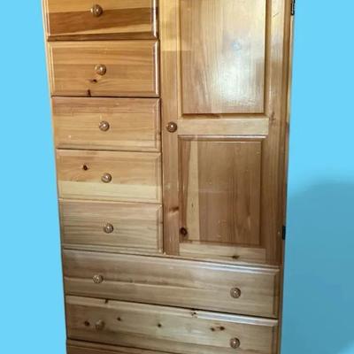 Vintage Pine Chest of Drawers