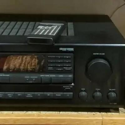 Onyko TX-SV525 AV Control Tuner Amplifier & Bose Speakers