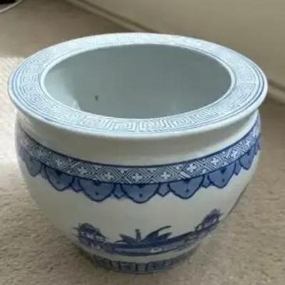 Porcelain Fishbowl Planter 