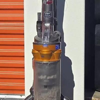 Dyson DC25 Vacuum 