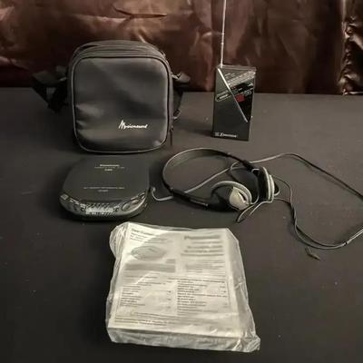 Panasonic Portable CD Player + Emerson P3761 AM/FM portable transistor radio