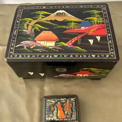 Vintage Japanese Music and Jewelry Box