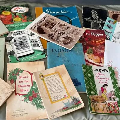 Mystery Lot of Vintage Cookbooks and Recipe Pamphlets