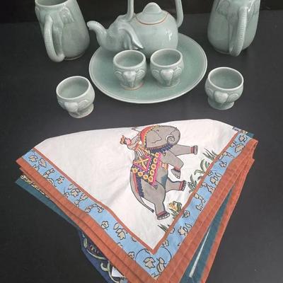 BANN CELADON CHIANGMAI Elephant Tea Set