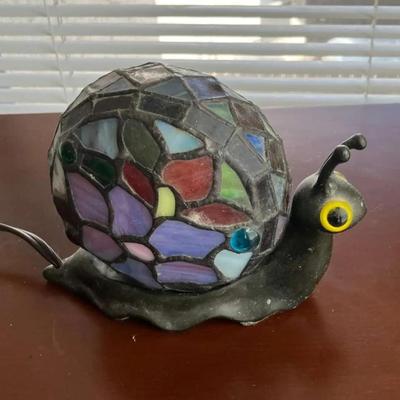 Tiffany-Style Snail Desk Lamp + Dale Tiffany Photo Frame