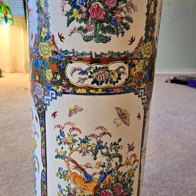 Chinese Porcelain Umbrella Stand