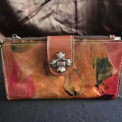 Patricia Nash Marene Leather Wallet