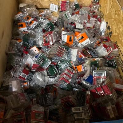 Sale Photo Thumbnail #124