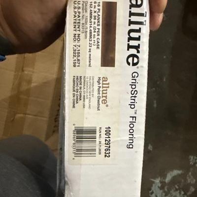 Sale Photo Thumbnail #744