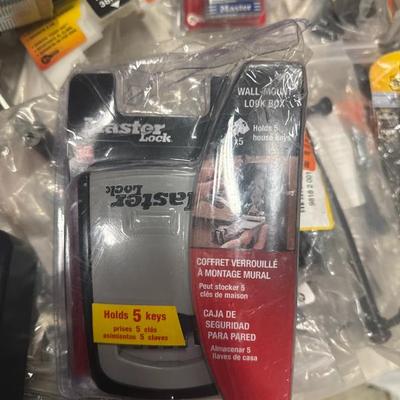 Sale Photo Thumbnail #157