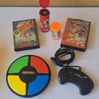 Lot of Vintage Gaming & Toys – Sega Genesis & Simon Game