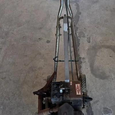 Vintage Gas-Powered Lawn Edger w/ Briggs & Stratton Engine 