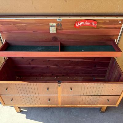 Restoration Project: Mid-Century Lane Cedar Chest