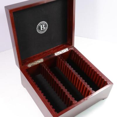 Sale Photo Thumbnail #156