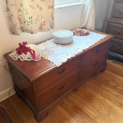 Sale Photo Thumbnail #150