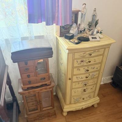 Sale Photo Thumbnail #144