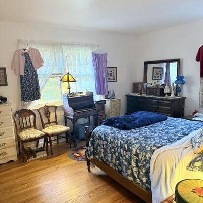 Sale Photo Thumbnail #138