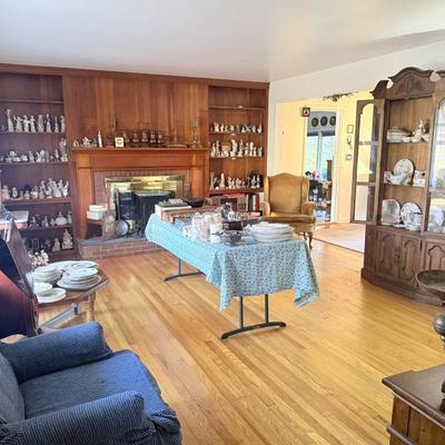 Sale Photo Thumbnail #70