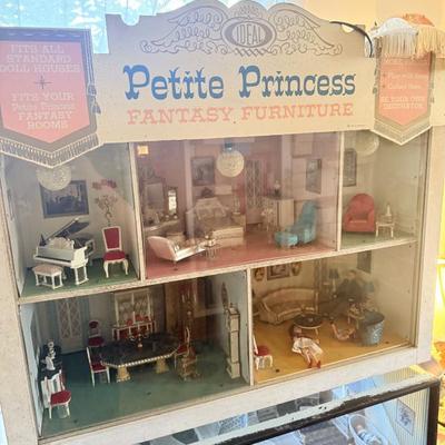 Sale Photo Thumbnail #110