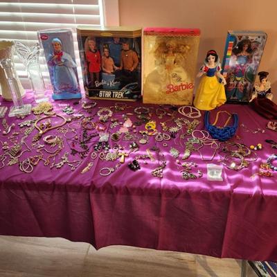 Sale Photo Thumbnail #109