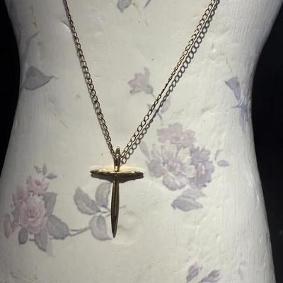 Minimalist gold toned Faith Symbol Pendant, Classic Gold Chain