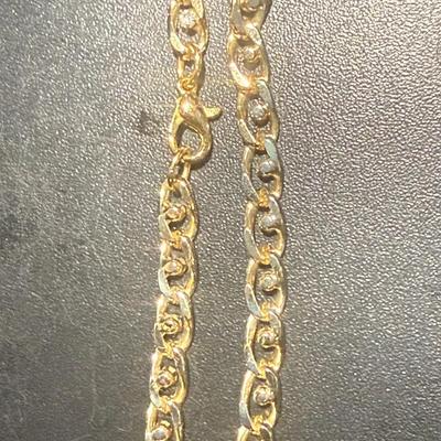 Gold toned Diamond Accent Cuban Link Bracelet – 7” – Timeless Radiance & Strength