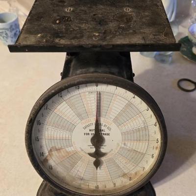 Sale Photo Thumbnail #81: Primitive postal scales