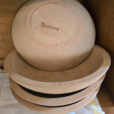 Munising wood bowls