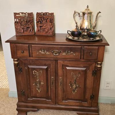 Beautiful Tell City "commode" from the 80s. 