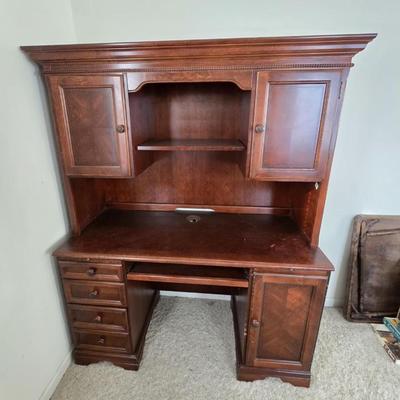 Sale Photo Thumbnail #10: Carolina brand hutch style desk