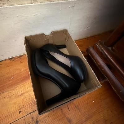 Sale Photo Thumbnail #102