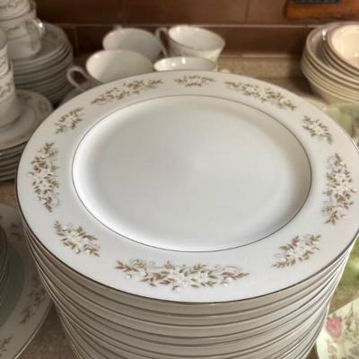 Sale Photo Thumbnail #32