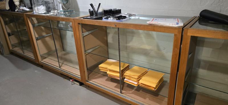 Sale Photo Thumbnail #132