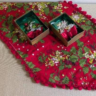 Vintage Christmas Runner and Corsages