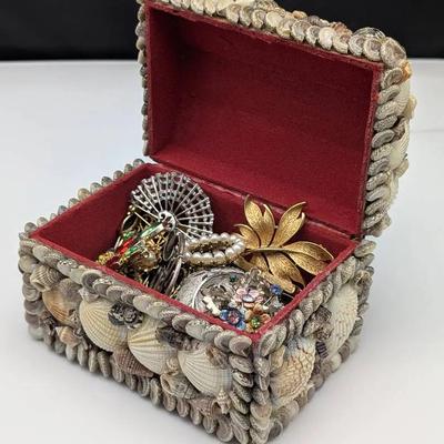 Seashell Trinket Box of Pins