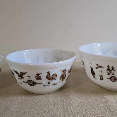 Pyrex Early American Nesting Bowls