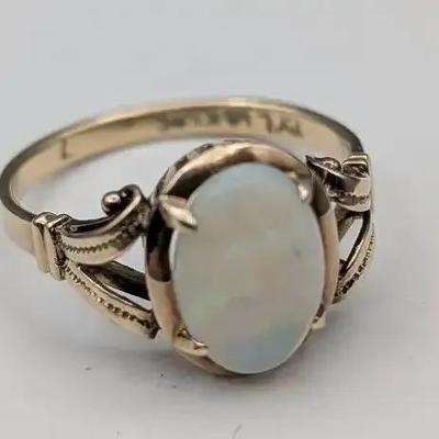T.Y. Lee 14K Opal Ring