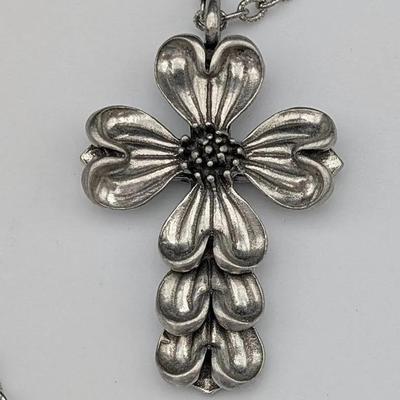 Marcie Cross Pendant 