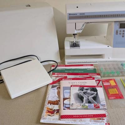 Husqvarna Viking Sewing Machine 